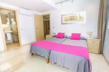 Apartahotel Eix Platja Daurada Hotel & Spa