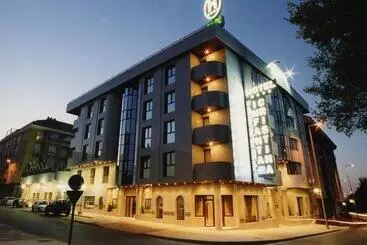 فندق Infanta Cristina