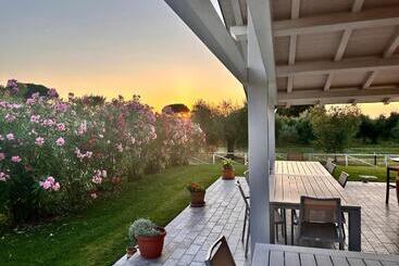 Hotelli Agriturismo Re Di Fiori