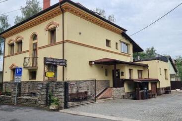 Hotel Penzion U Dobrého Lva