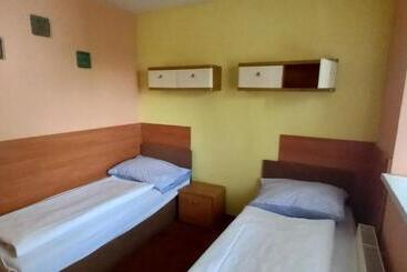 پانسیون Expres Atack Penzion