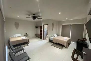 Cuxos Hotel Beachfront