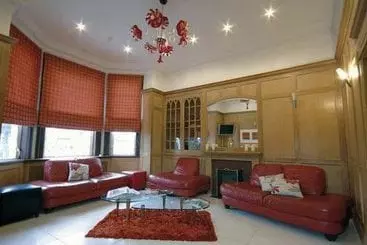 Comfort Hotel Enfield