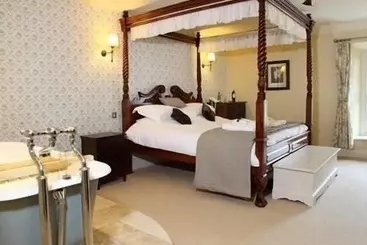 호텔 The George Inn