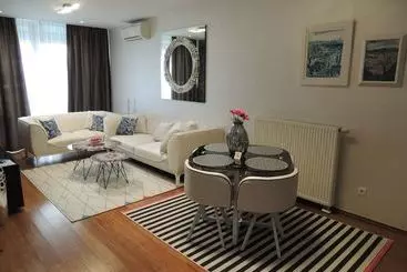 Apartaments turístics King & Queen Apartments
