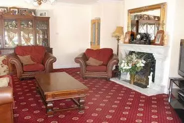 Aamiaismajoitus (B&B) Keenogue House