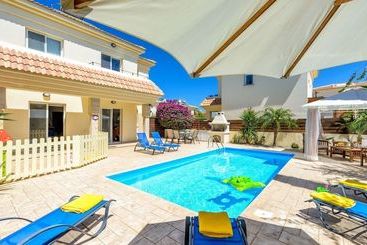 游客公寓 Villa Lydia