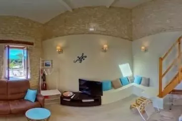 Domaine Des Pierres Blanches B&b