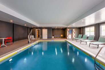 호텔 Tru By Hilton Radford, Va