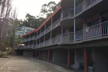 Otel Lorne Coachman Inn