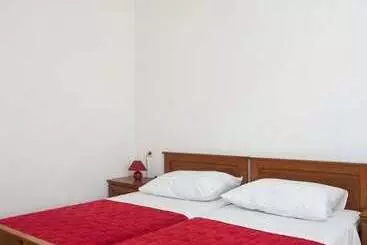 Majatalo Guest House Hazdovac