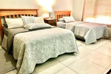 Pension Rooibos Retreat