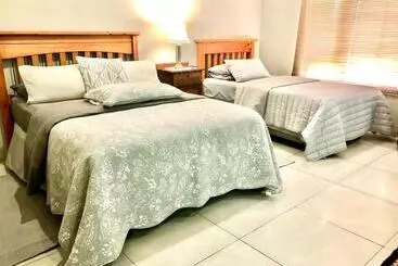 Majatalo Rooibos Retreat