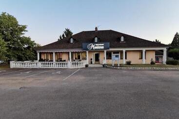 בית מלון כפרי Kyriad Sens