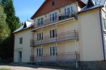 Resort санаторій  східницькі карпати