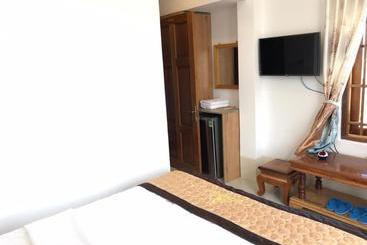 Hotel Oyo 995 Tan Thanh Dat