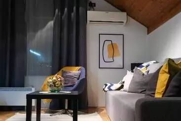 پانسیون Sunrise Apartments