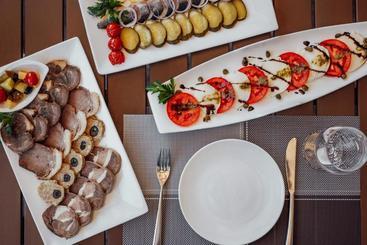 Megapolis Hotel Shymkent