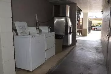 Motelli My Home & Suites Covington