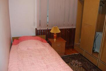 پانسیون Guest House Vip