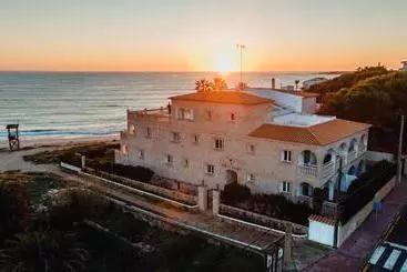 簡易ホテル Apartamentos Punta Prima Beach