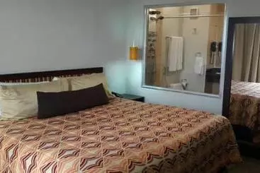 Отель Coronado Suites