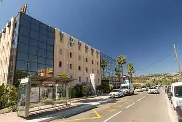 Hotel Restaurant Isidore Nice Ouest