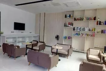 هتل 7 Days Premium Shenzhen Dapeng New District Jiaochangwei Branch