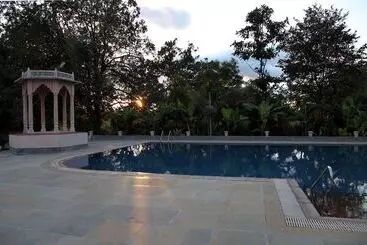 ホテル The Bagh   A Forest Retreat Kanha
