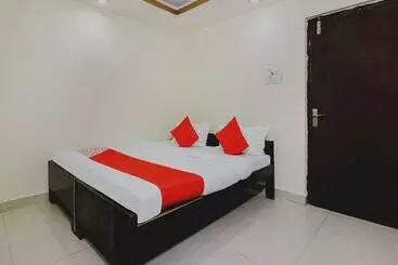 Hotelli O Pradhann Home Stay