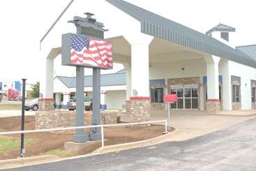 Отель Irish Inn