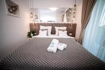 Otel Club Waves   Vama Veche