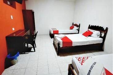 Отель Costa Maria