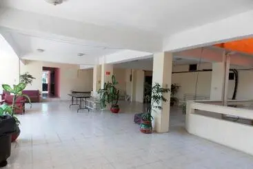 هتل Costa Maria