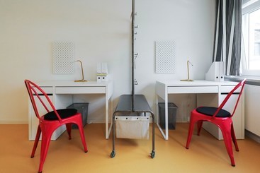 Fresh & Neu Ruhig Komfortabel & Zentral   Hostel