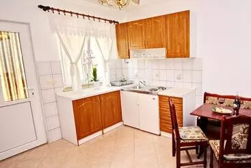 Majatalo Apartments Veselka