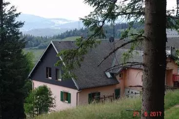 پانسیون Les ô Welches Côté Lac