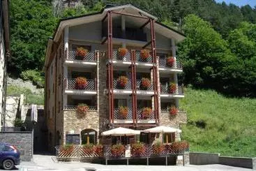 آپارتمان‌های توریست‌ها Apartaments Turistics Sant Roma