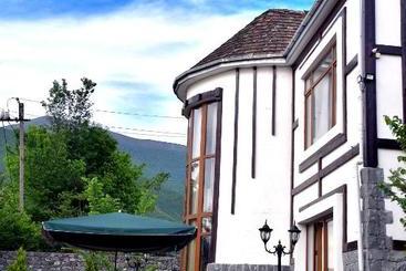 پانسیون Ansera 55 Hotel Sheki