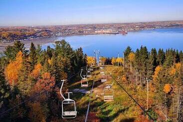 ホテル Auberge Resto Le Parasol