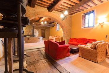 Hotel Farm House Villa Fibbino