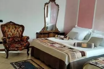 ペンション B&b Gardasee