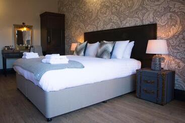 فندق فئة نجمة واحدة Wynnstay Arms, Ruabon, Wrexham