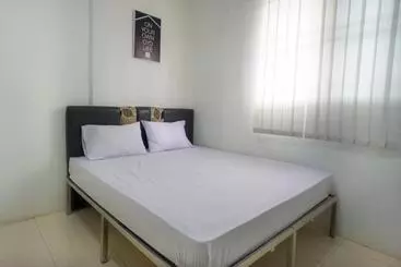 Hotel Oyo Life 2366 Gatsu Kost