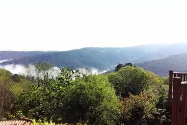 Mökkimajoitus Retiro De Gondramaz