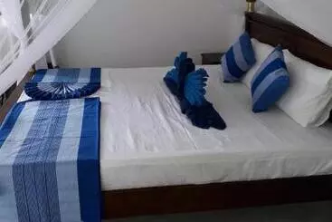 Bed and Breakfast The Wave's Guest House