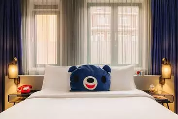 Отель The Ed Amsterdam