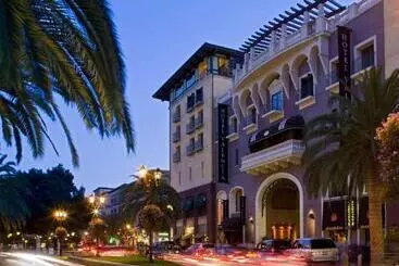 בית מלון כפרי Valencia Santana Row