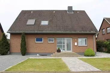 Mökkimajoitus Haus Fehmarn