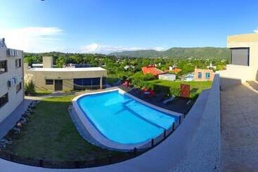 Hotel Complejo Riro Namaste